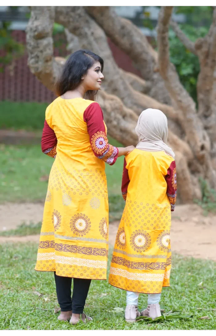 Rida & Mom C-09 - Image 5