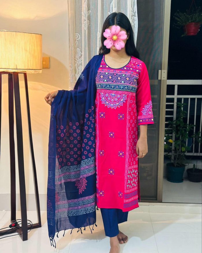 Laiba - SK14 - Image 1